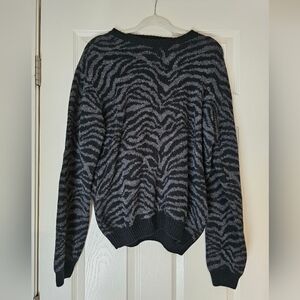 Elegant Zebra Print Women's Sweater